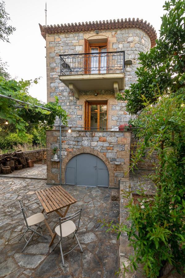 Villa Alex Stone House à Kardamyli Extérieur photo