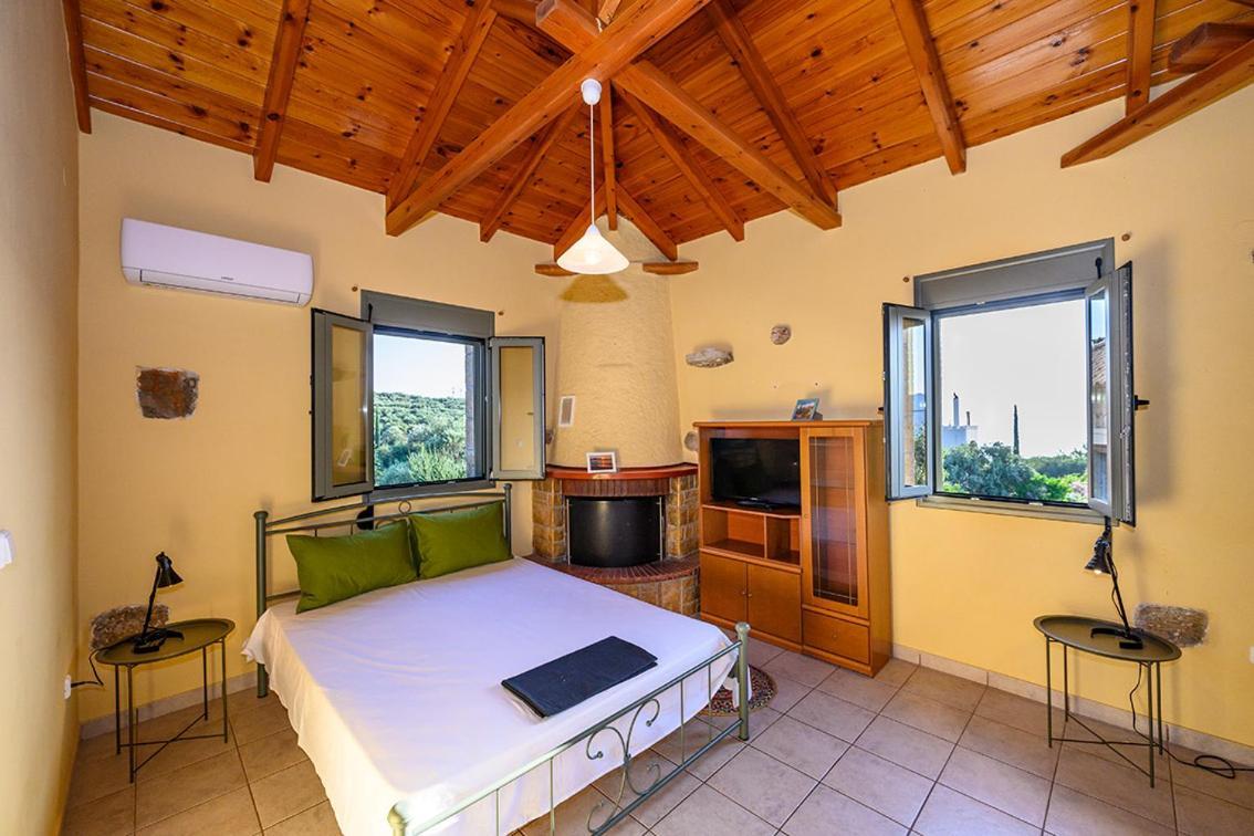 Villa Alex Stone House à Kardamyli Extérieur photo